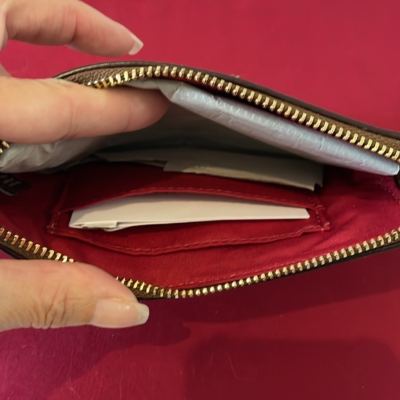 NWT COACH Signature Logo Khaki/Red Wristlet/Wallet - Picture 6 of 6